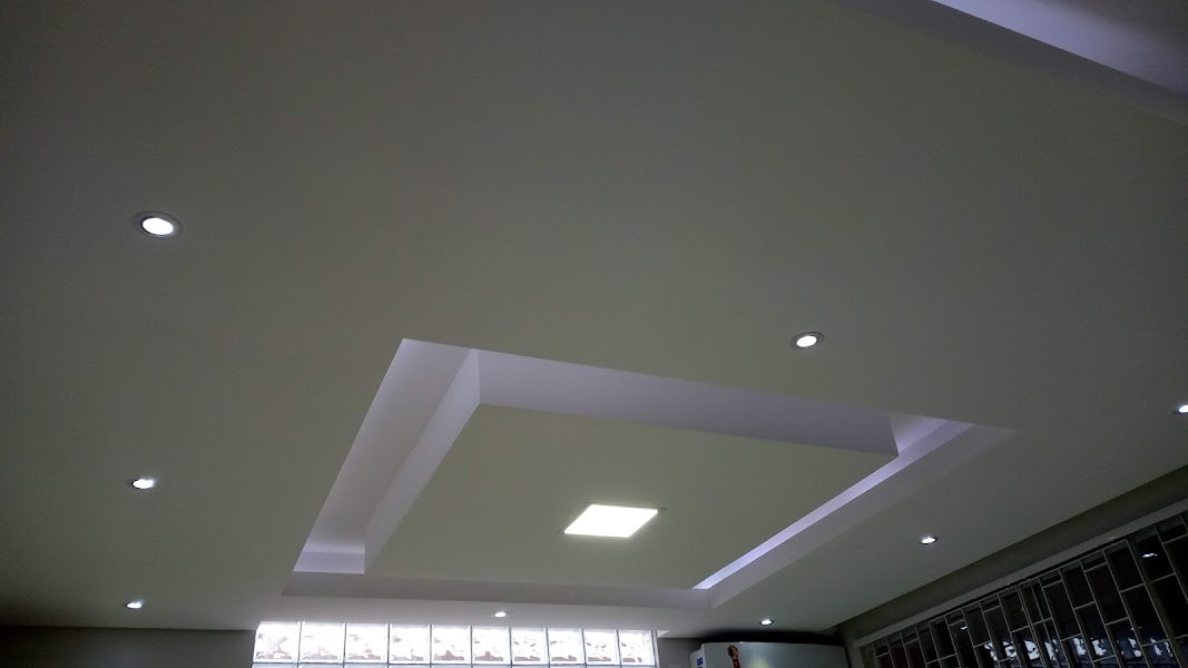 Sanca Comercial com Spots